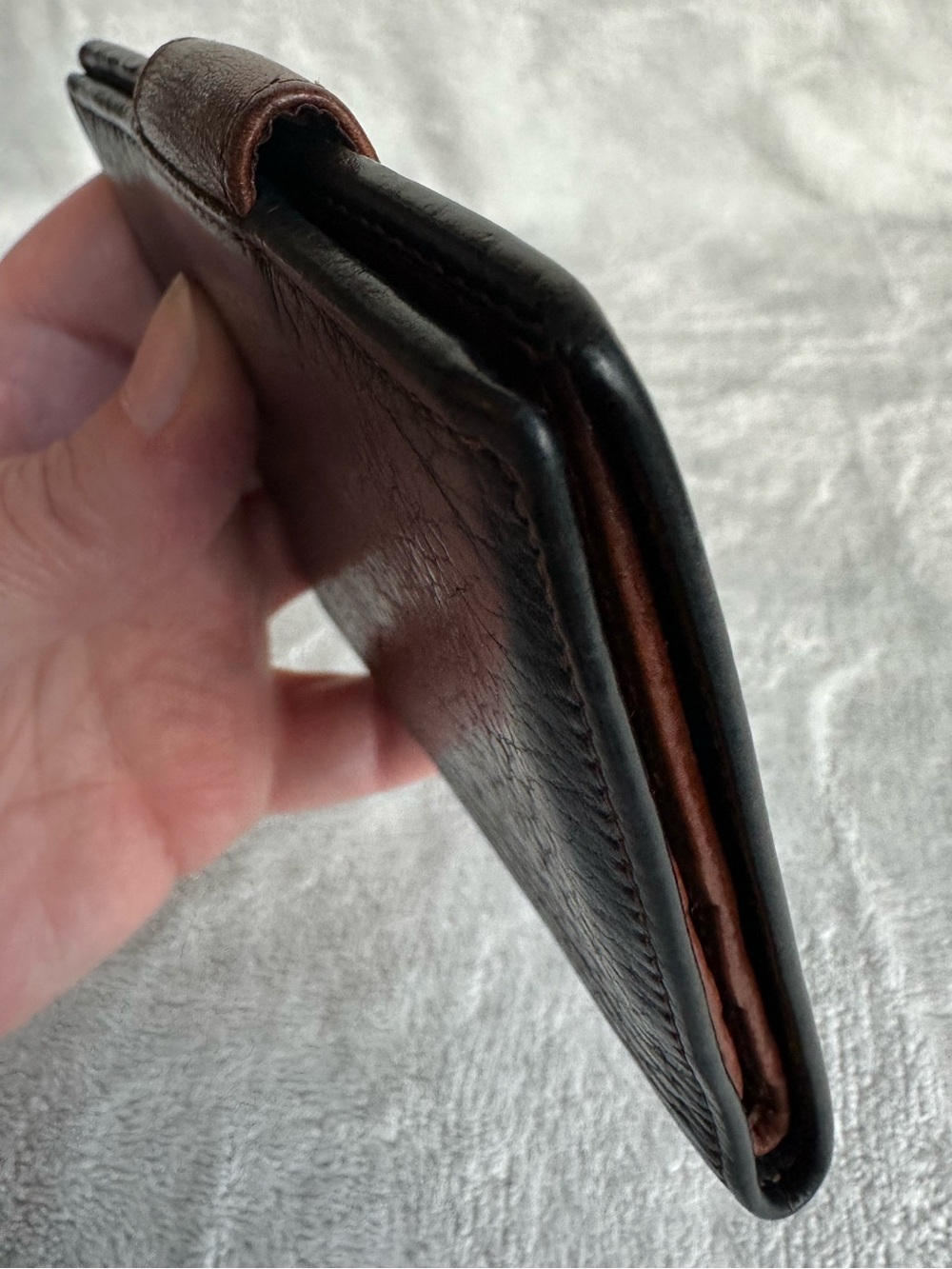 Vintage Gucci Bifold Wallet Black Brown Leather Snap Tab - Picture 11 of 12
